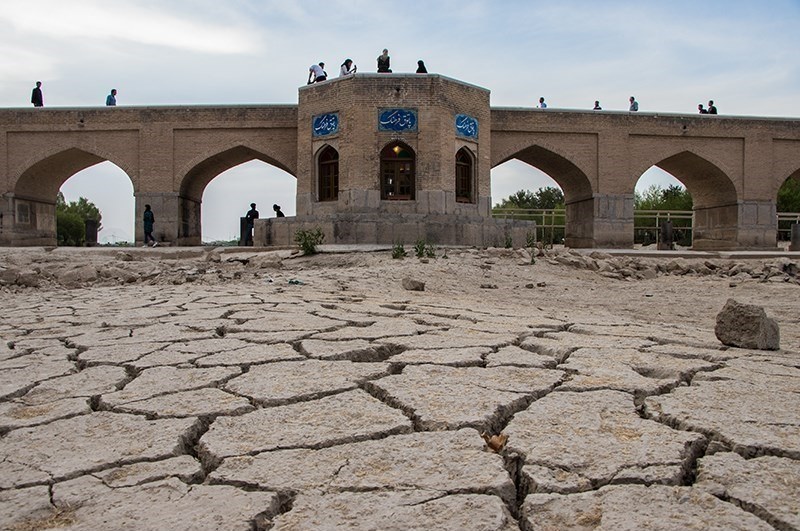 دیر یا زود اصفهان تحت‌تأثیر فرونشست زمین قرار می‌گیرد